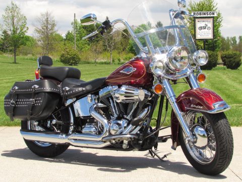 2009 Harley-Davidson Heritage Softail Classic FLSTC   - Low 8,000 Miles - $6,500 in Extras