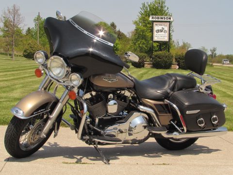 2004 Harley-Davidson Road King Classic FLHRCi  - Low 28,000 KM - Detach Fairing, Cruise Control