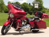 2016 Harley-Davidson CVO Street Glide FLHXSE   - Auto Dealer Ontario