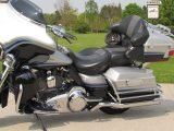 2009 Harley-Davidson CVO ULTRA FLHTCUSE   - Auto Dealer Ontario